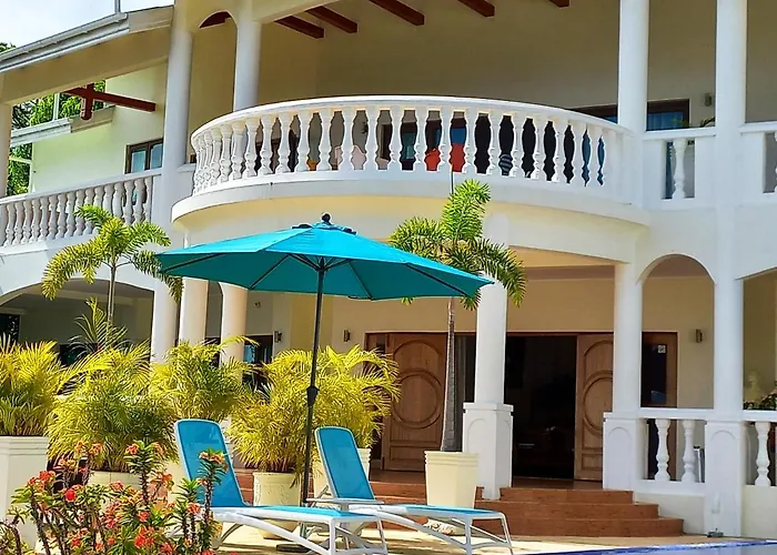 Petit Villa, Seychelles 5* Victoria